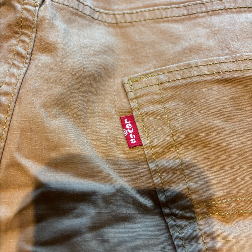 Levi's Khaki Pants